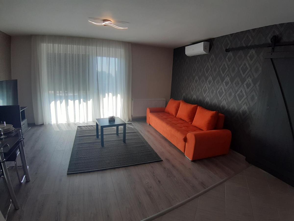 Profi Keco Apartman Balatonalmádi Dış mekan fotoğraf