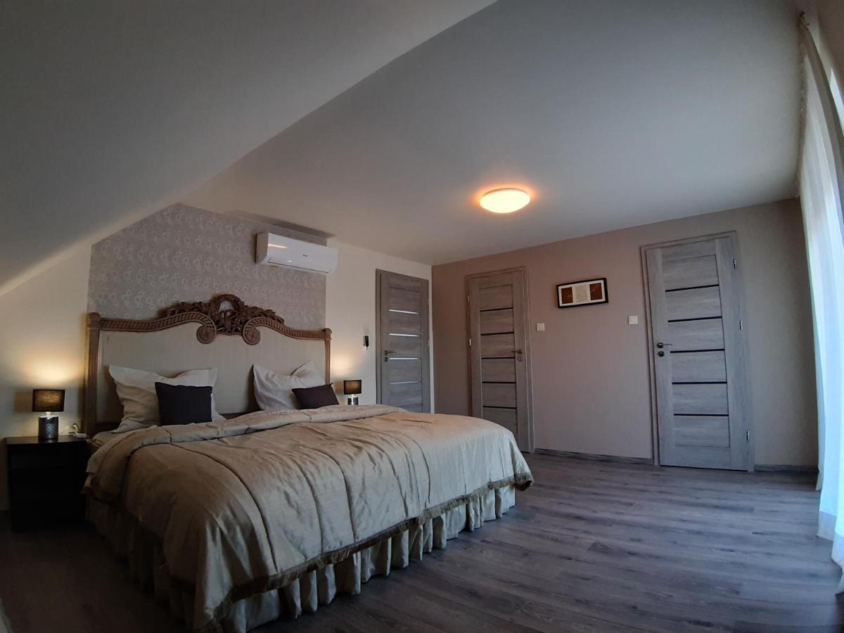 Profi Keco Apartman Balatonalmádi Dış mekan fotoğraf