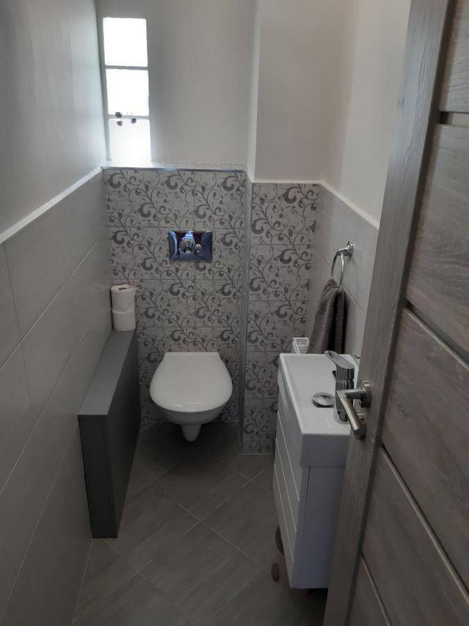 Profi Keco Apartman Balatonalmádi Dış mekan fotoğraf