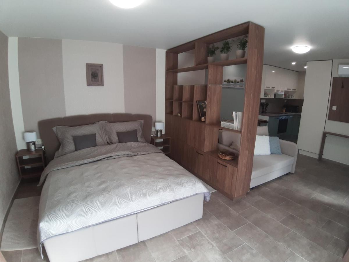 Profi Keco Apartman Balatonalmádi Dış mekan fotoğraf