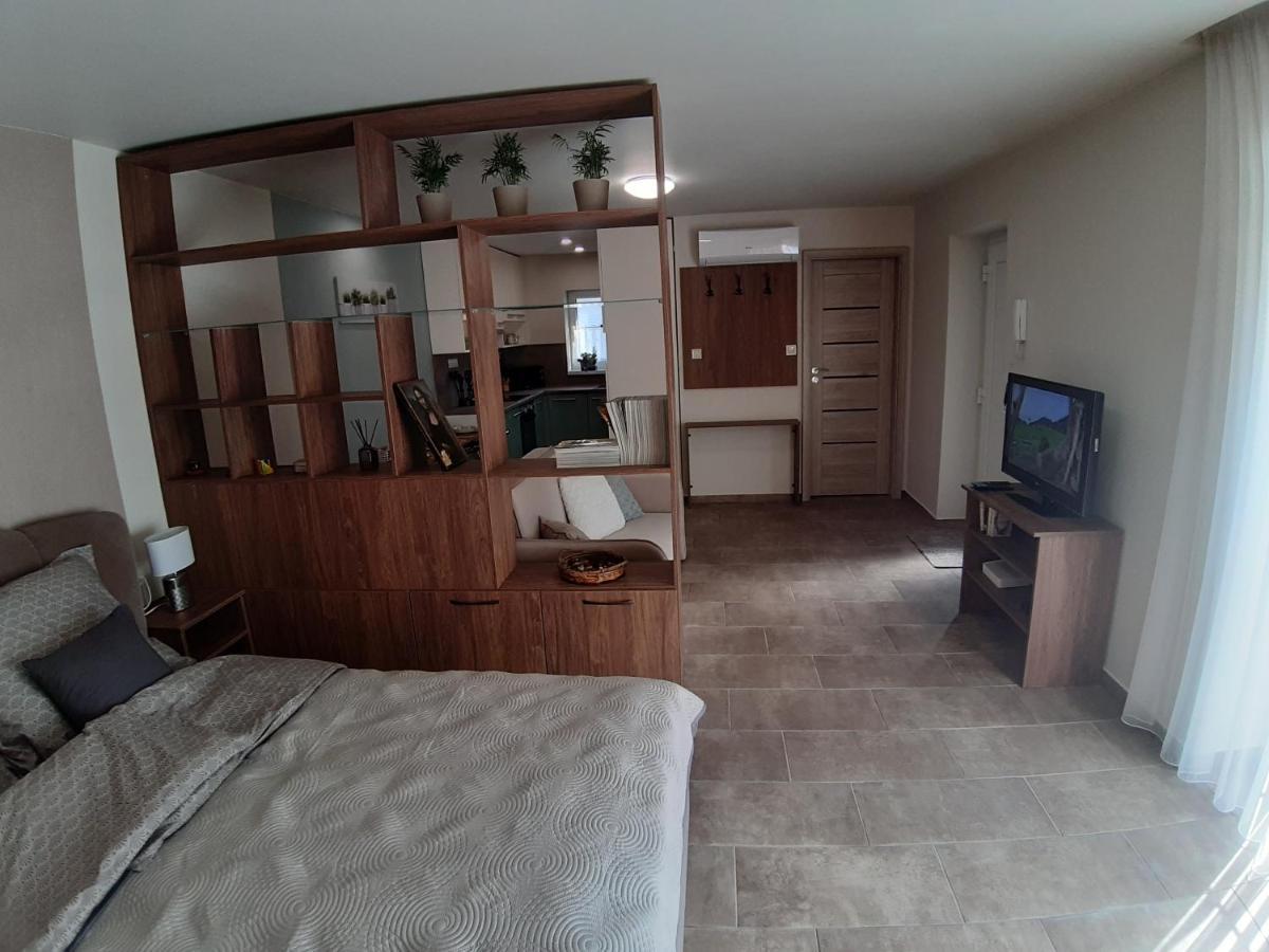Profi Keco Apartman Balatonalmádi Dış mekan fotoğraf